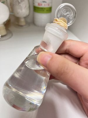 آب آشامیدنی درجه بی رنگ پلی آلومینیوم کلرید تصفیه آب محلول Pac Waste Water Treatment Chemical